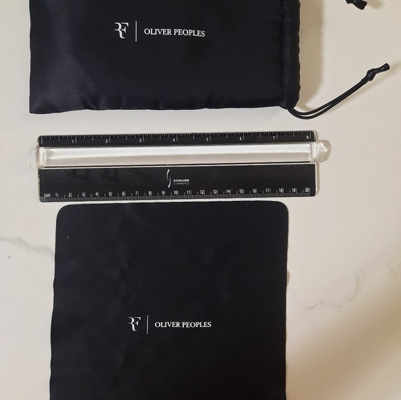 Oliver Peoples / Roger Federer Sunglasses Eyeglasses Black  Oliver Peoples X Roger Federer Black Soft Case